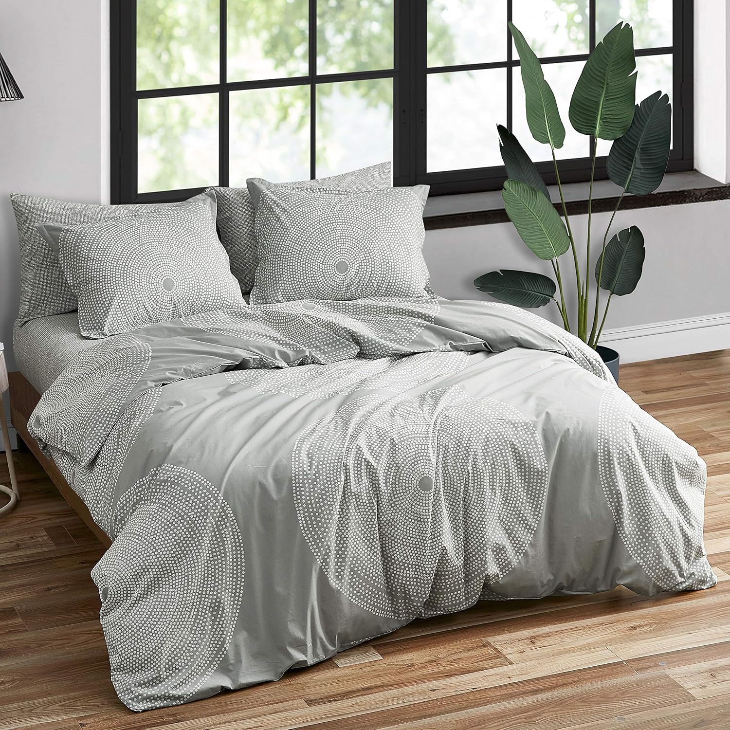 Marimekko - King Duvet Cover Set, Smooth Cotton Percale Bedding with Matching Shams, Lightweight Home Decor (Fokus Grey, King)