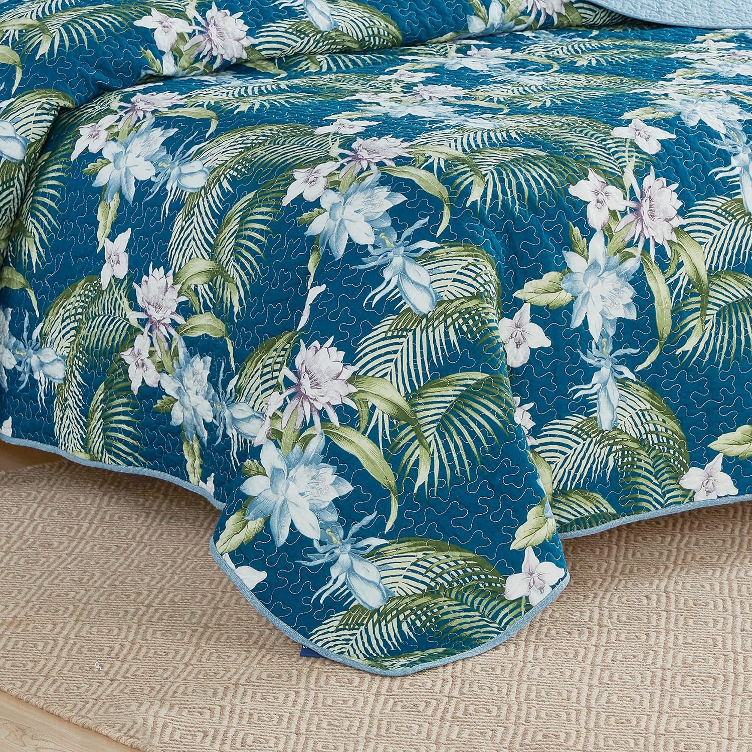 Tommy Bahama - King Quilt Set, Reversible Cotton Bedding with Matching Shams, Medium Weight, Oeko-Tex Certified (Southern Breeze Dark Blue)