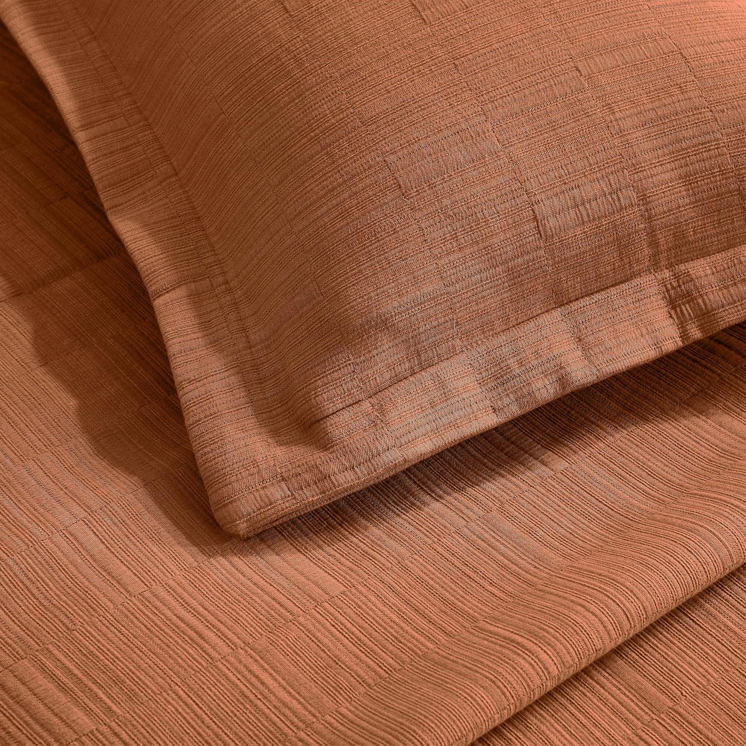 Superior 3 Piece Cotton Bedspread and Sham Set, Home Bed Decor, Decorative Bed Spread, 2 Pillow Shams, Medium Weight, Matelasse Coverlet, Bedding Essentials, Zenith Collection, Queen, Burnt Orange